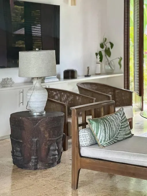Oceanfront Villa With Staff, Private Pool, Bbq Las Terrenas Apartamento