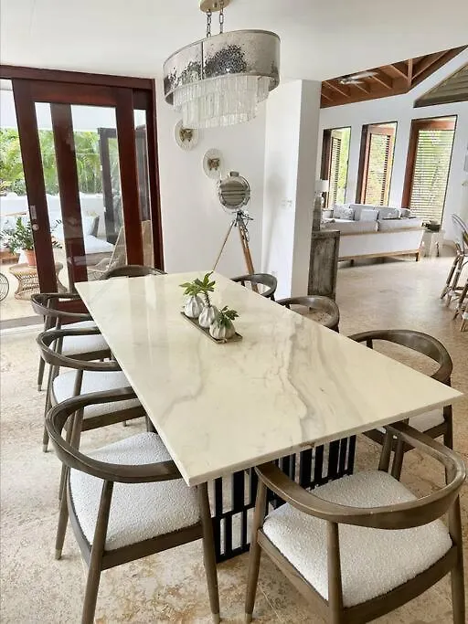 Apartamento Oceanfront Villa With Staff, Private Pool, Bbq Las Terrenas